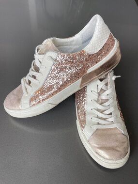 Dolce Vita Zina sneaker rose gold glitter Sz 8
